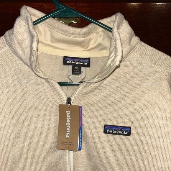 Patagonia Women’s Cream Better Sweater 1/4 Zip Pullover, NWT - Picture 2 of 2